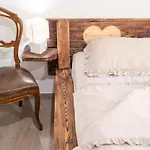 Casa Coronica Sečovlje