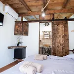 Casa Coronica *