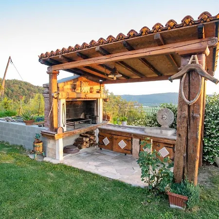 Κατάλυμα σε φάρμα Casa Coronica *